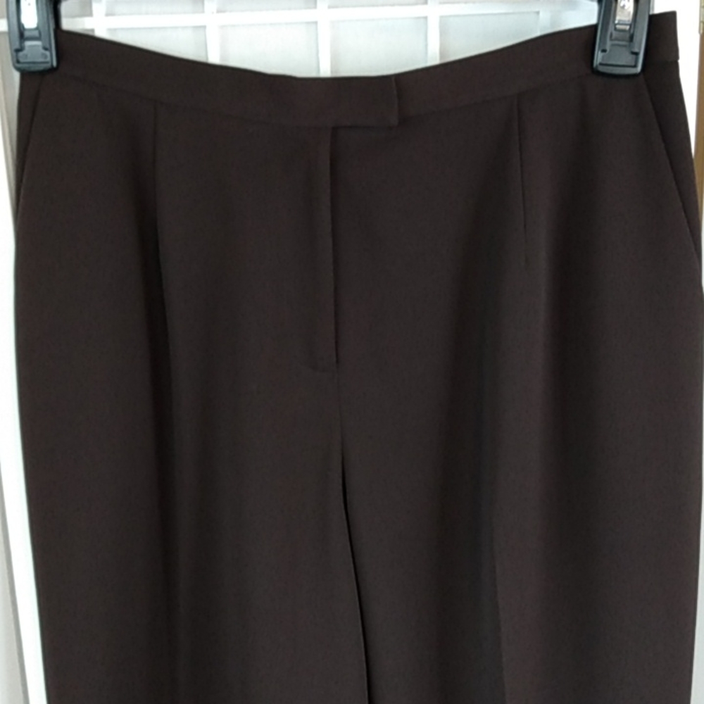 Petite sophisticate stretch, brown slacks